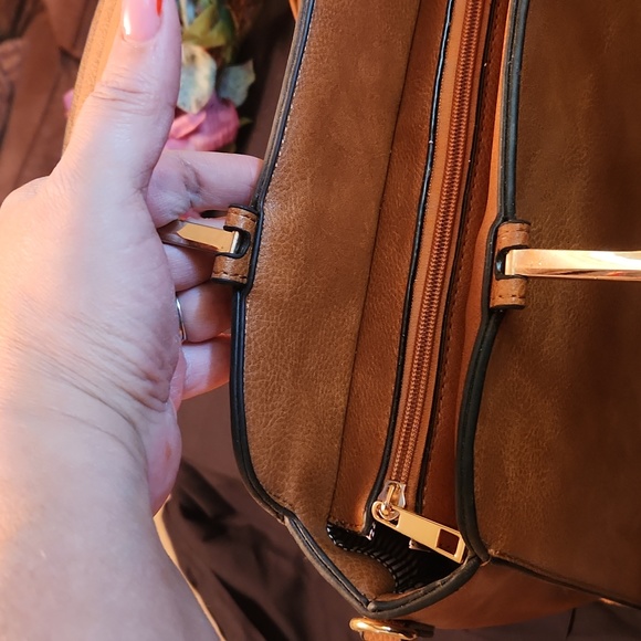 Beautiful carmal bag - Picture 3 of 8